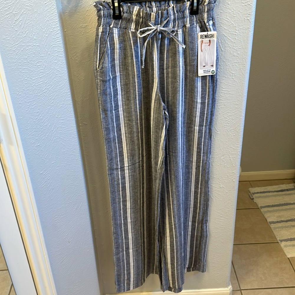 Wide leg linen pant